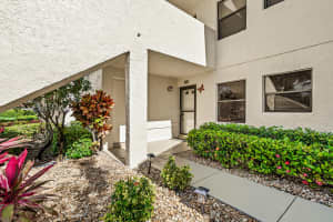 5945 Parkwalk Drive, Boynton Beach, FL 33472 - MLS#B26023744