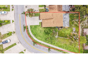 215 Palmetto Court, Jupiter, FL 33458 - MLS#B26023745