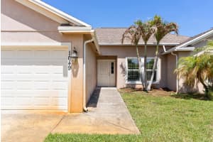 1649 Hampshire Lane, Port Saint Lucie, FL 34953 - MLS#B26023756