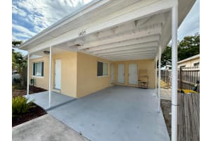 1405 J Terrace, Lake Worth Beach, FL 33460 - MLS#B26023763