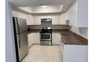 2519 Griffin Square, West Palm Beach, FL 33406 - MLS#B26023768