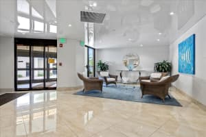 5420 Ocean Drive, Singer Island, FL 33404 - MLS#B26023795