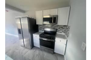 508 Means Court, Fort Pierce, FL 34950 - MLS#B26023804