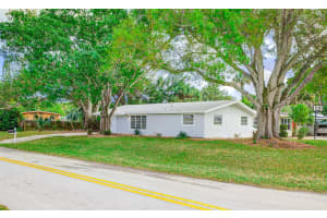 3105 18th Street, Vero Beach, FL 32960 - MLS#B26023845