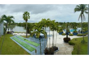 877 195th Street, Miami, FL 33179 - MLS#B26023846
