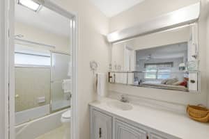 940 Drive Terrace, Delray Beach, FL 33445 - MLS#B26023867