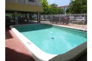 2008 Jackson Street, Hollywood, FL 33020 - MLS#B26023899