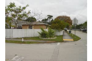 3290 Ne 10th Avenue, Oakland Park, Fl 33334, Oakland Park