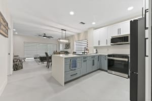 6880 Brook Hollow Road, Lake Worth, FL 33467 - MLS#B26023936