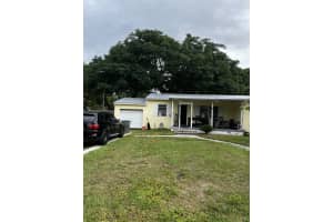 1054 Trinidad Avenue, Fort Pierce, FL 34982 - MLS#B26023938