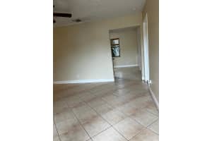6131 42nd Place, Davie, FL 33314 - MLS#B26023945