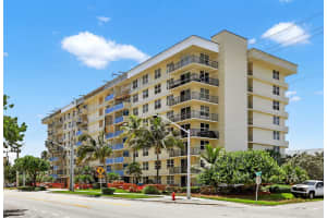 1009 Ocean Boulevard, Pompano Beach, FL 33062 - MLS#B26023954