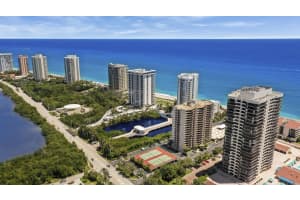 4200 Ocean Drive, Singer Island, FL 33404 - MLS#B26023970