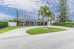 2770 53rd Street, Lighthouse Point, FL 33064 - MLS#B26024025