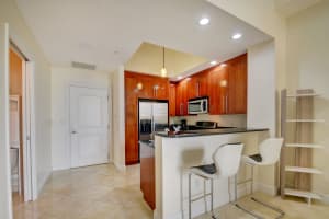 701 Olive Avenue, West Palm Beach, FL 33401 - MLS#B26024040