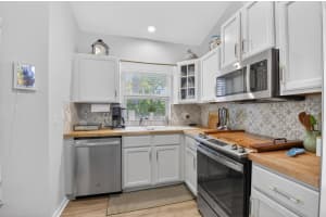 8446 V�a Serena, Boca Raton, FL 33433, Boca Raton, FL 33433 - MLS#B26024043