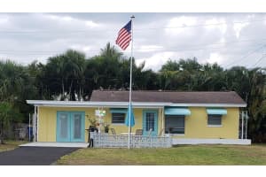 4107 Barcelona Street, Stuart, FL 34997 - MLS#B26024106