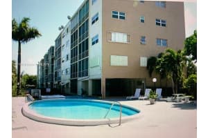 200 14th Avenue, Hallandale Beach, FL 33009 - MLS#B26024146
