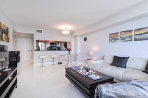 600 Las Olas Boulevard, Fort Lauderdale, FL 33312 - MLS#B26024149