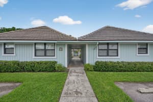 1127 Seminole Avenue, Jupiter, FL 33477 - MLS#B26024159