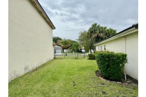 387 206th Avenue, Pembroke Pines, FL 33029 - MLS#B26024175