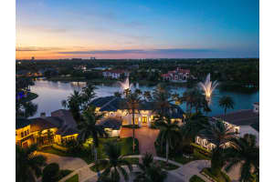 366 Sweet Bay Avenue, Plantation, FL 33324 - MLS#B26024193