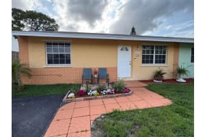 4815 Gladiator Circle, Greenacres, FL 33463 - MLS#B26024198