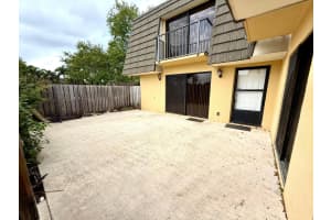 3217 32nd Way, West Palm Beach, FL 33407 - MLS#B26024208
