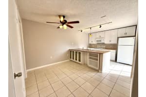 3217 32nd Way, West Palm Beach, FL 33407 - MLS#B26024208