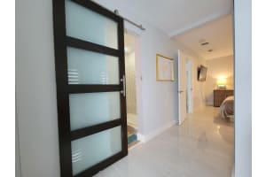 MLS# B26024215, Oakland Park, Florida 33334