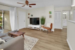6392 Chasewood Drive, Jupiter, FL 33458 - MLS#B26024220
