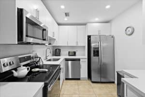 8280 24th Street, North Lauderdale, FL 33068 - MLS#B26024237