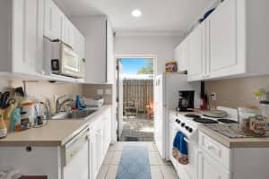 413 11th Street, Fort Lauderdale, FL 33315 - MLS#B26024240