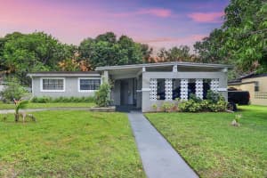 4710 11th Place, Lauderhill, FL 33313 - MLS#B26024247