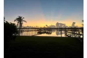 324 Lake Drive, Lantana, FL 33462 - MLS#B26024268