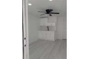 21 11 Avenue, Fort Lauderdale, FL 33301 - MLS#B26024297