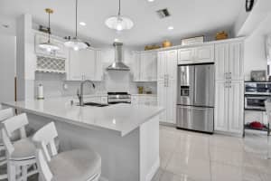 711 Heritage Way, Weston, FL 33326 - MLS#B26024330