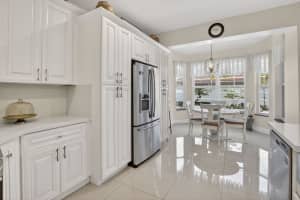 711 Heritage Way, Weston, FL 33326 - MLS#B26024330
