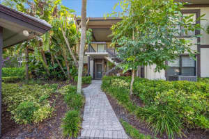 13307 Polo Club Road, Wellington, FL 33414 - MLS#B26024334