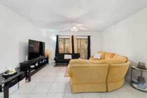 3095 Oakland Forest Drive, Oakland Park, FL 33309 - MLS#B26024365