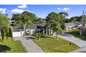 2471 Leithgow Street, Port Saint Lucie, FL 34952 - MLS#B26024394