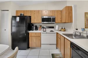 8697 Sunbird Place, Boca Raton, FL 33496 - MLS#B26024410