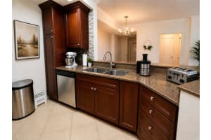 1660 Renaissance Commons Boulevard, Boynton Beach, FL 33426 - MLS#B26024420