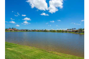 1010 Ruby Ave Avenue, Vero Beach, FL 32968 - MLS#B26024452