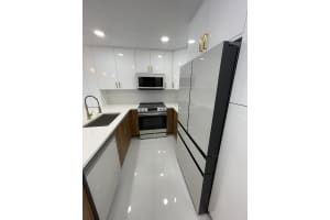 800 20th Avenue, Deerfield Beach, FL 33441 - MLS#B26024476