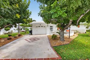 1803 22nd Way, Boynton Beach, FL 33426 - MLS#B26024503