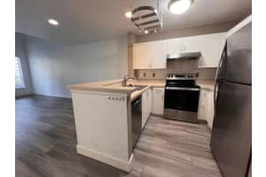 4863 Via Palm Lakes 803, West Palm Beach, Fl 33417, West Palm Beach