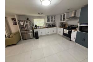 2555 Pga Boulevard, Palm Beach Gardens, FL 33410 - MLS#B26024551