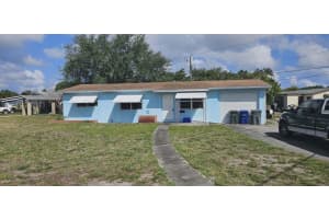 860 W Jasmine Drive, Lake Park, Fl 33403, Lake Park