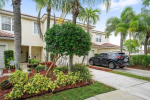 9663 Lago Drive, Boynton Beach, FL 33472 - MLS#B26024564